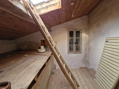 Maison - 101 m² - 4 pièces