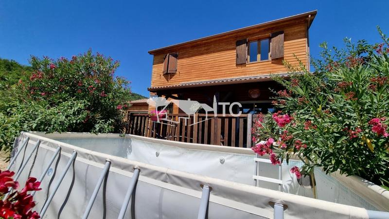 Maison - 105 m² - 5 pièces