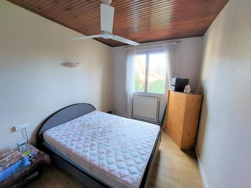 Maison - 435 m² - 13 pièces