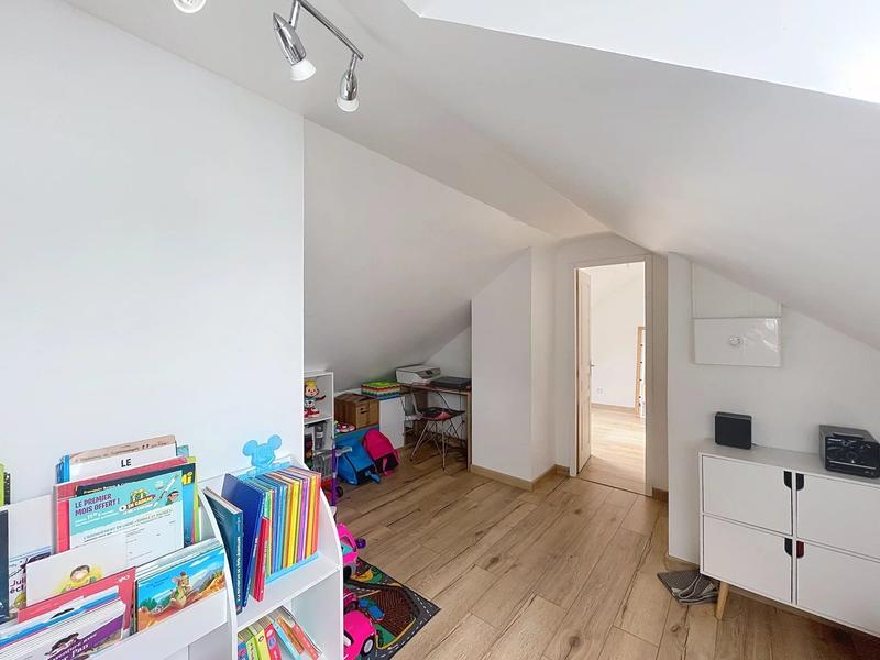 Maison - 130 m² - 7 pièces