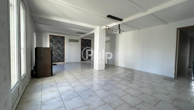 Maison - 125 m² - 7 pièces