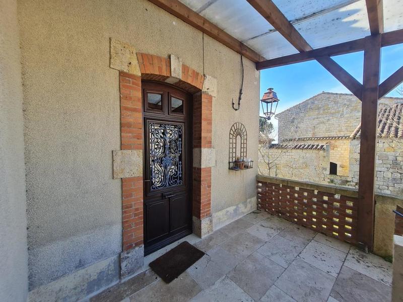 Mas - 92 m² - 4 pièces