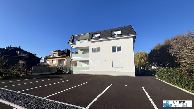 Appartement - 95 m² - 4 pièces