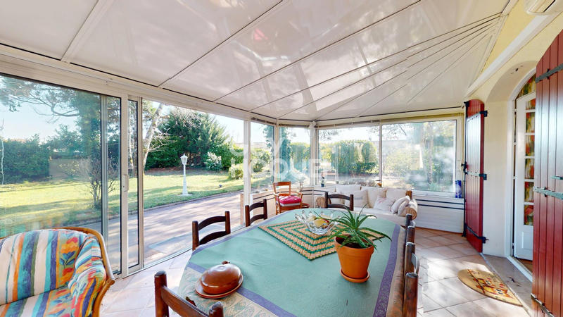 Maison - 164 m² - 5 pièces