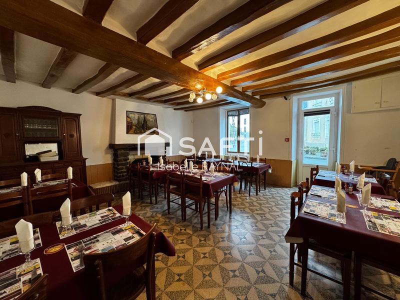 Local commercial - 240 m²