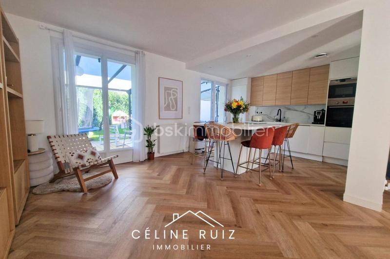 Maison - 115 m² - 6 pièces