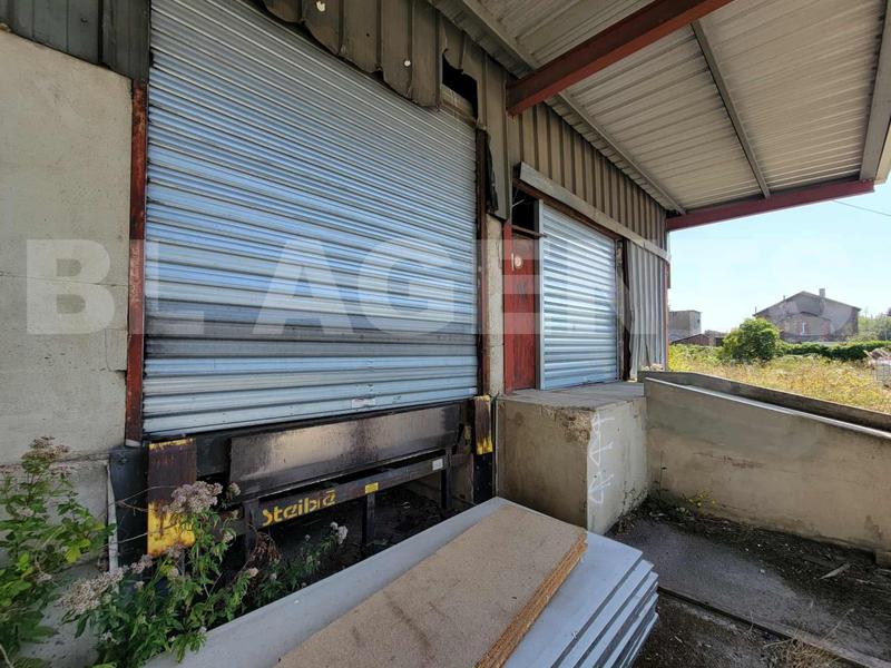 Entrepôt - 2 980 m² - 1 pièce