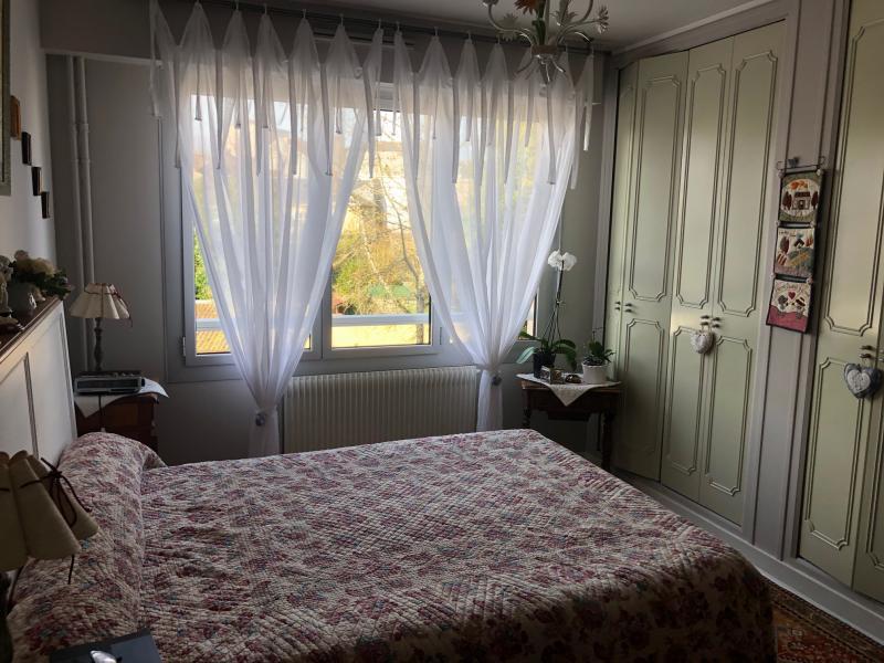 Appartement - 93 m² - 5 pièces