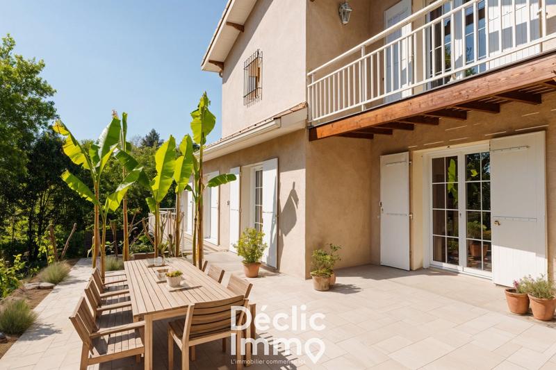 Maison - 171 m² - 6 pièces