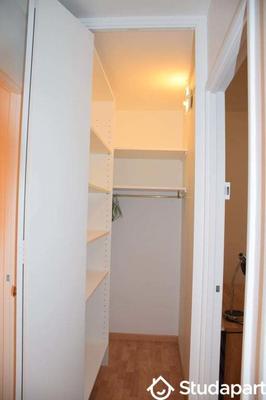 Chambre - 10 m² - 1 pièce