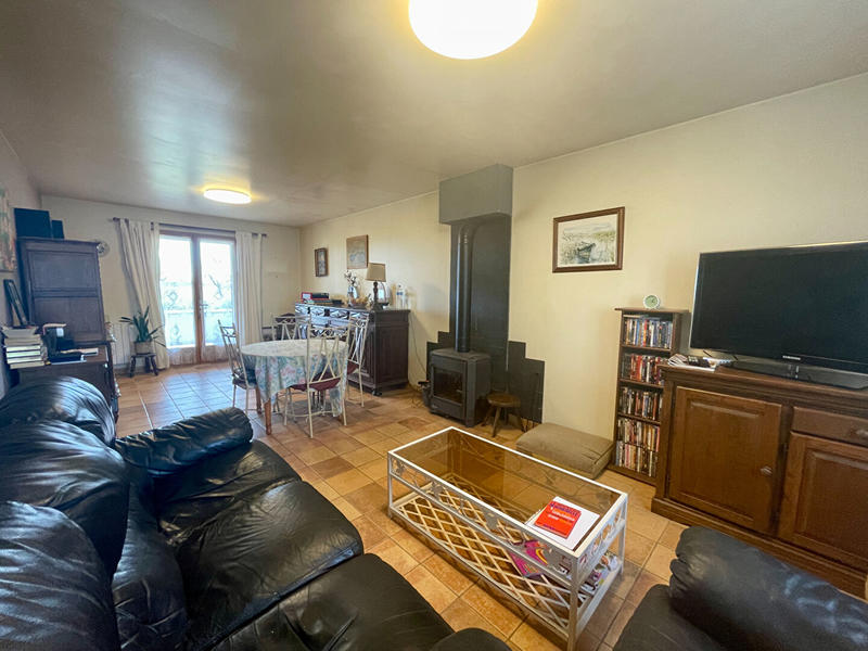 Maison - 80 m² - 4 pièces