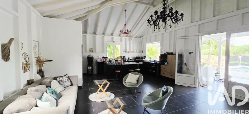 Maison - 130 m² - 5 pièces