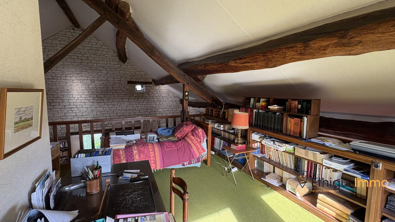 Maison - 357 m² - 10 pièces