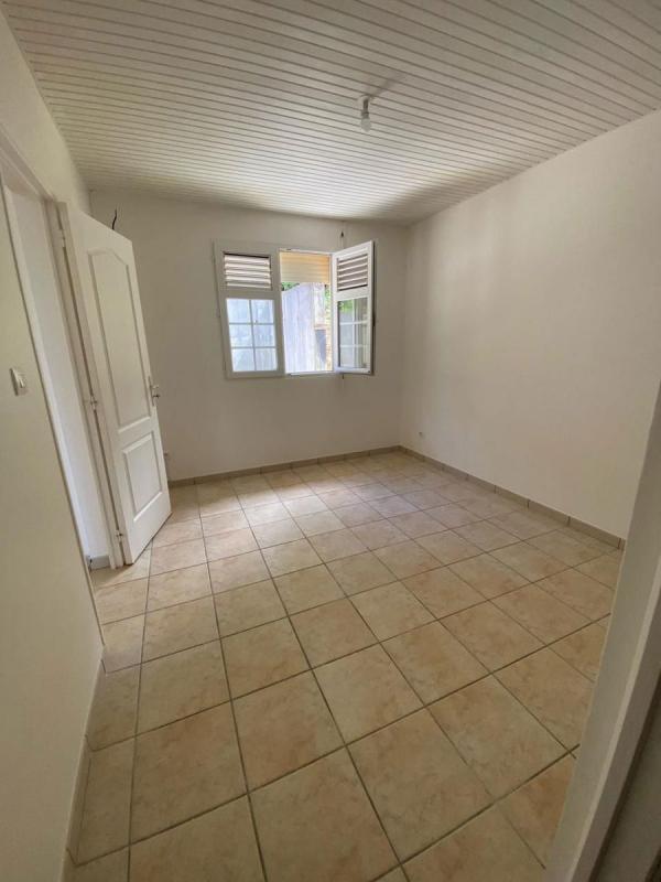 Maison - 115 m² - 4 pièces