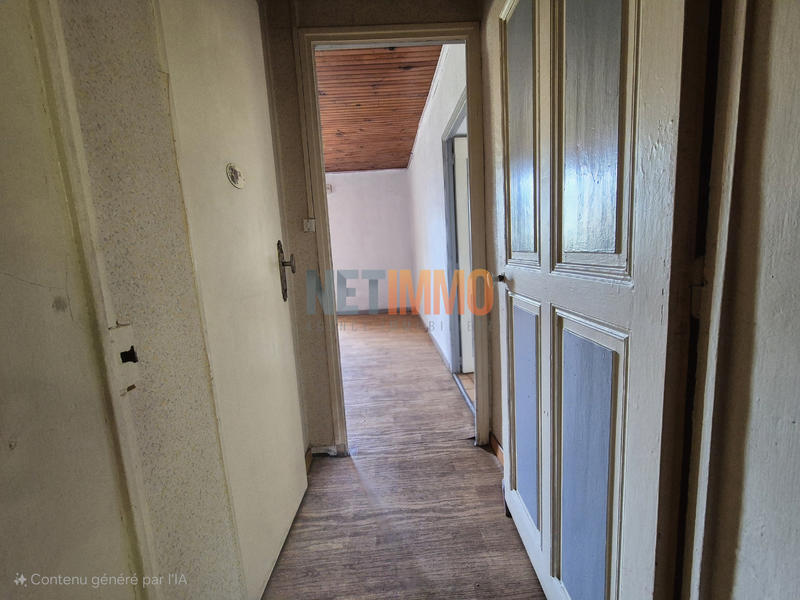 Maison - 180 m² - 10 pièces