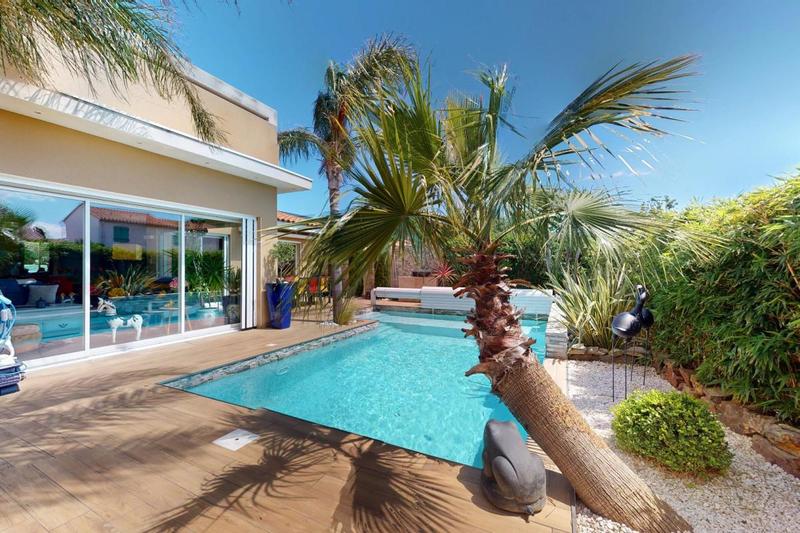 Villa - 165 m² - 6 pièces