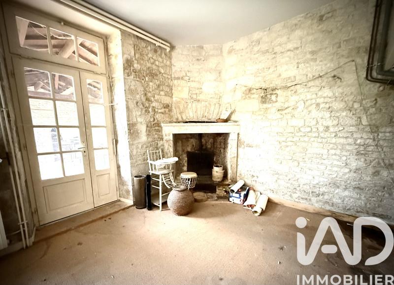 Maison - 337 m² - 11 pièces