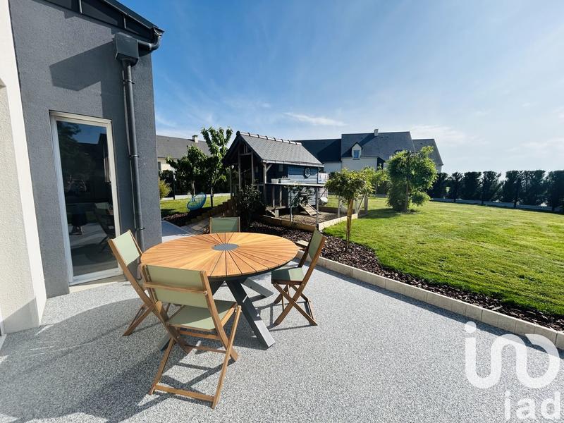 Maison - 100 m² - 6 pièces