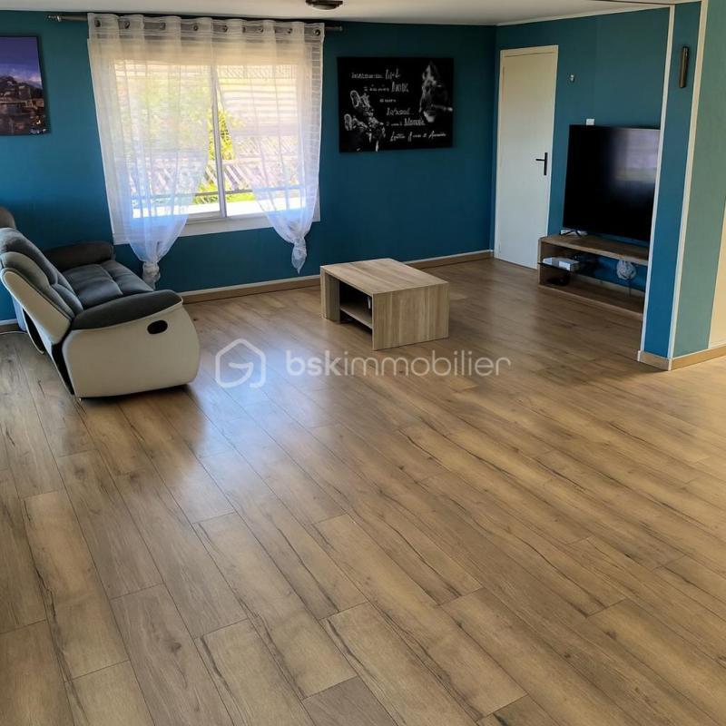 Maison traditionnelle - 133 m² - 6 pièces