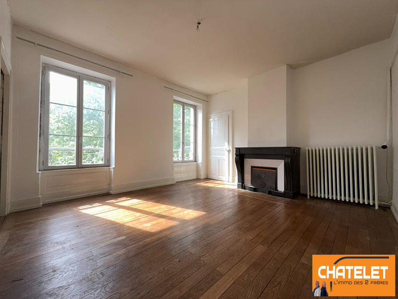 Appartement - 157 m² - 5 pièces