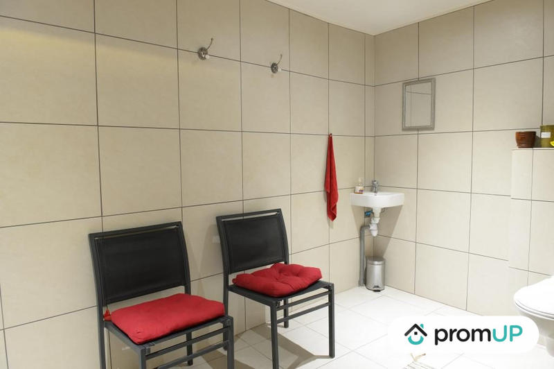 Maison traditionnelle - 148 m² - 4 pièces