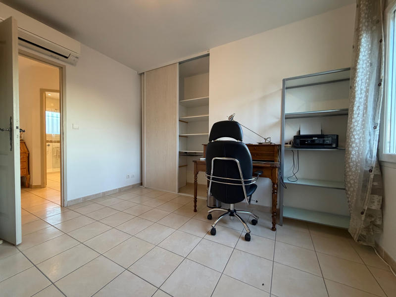Maison - 99 m² - 4 pièces