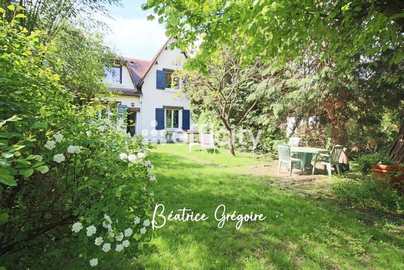 Maison - 165 m² - 5 pièces