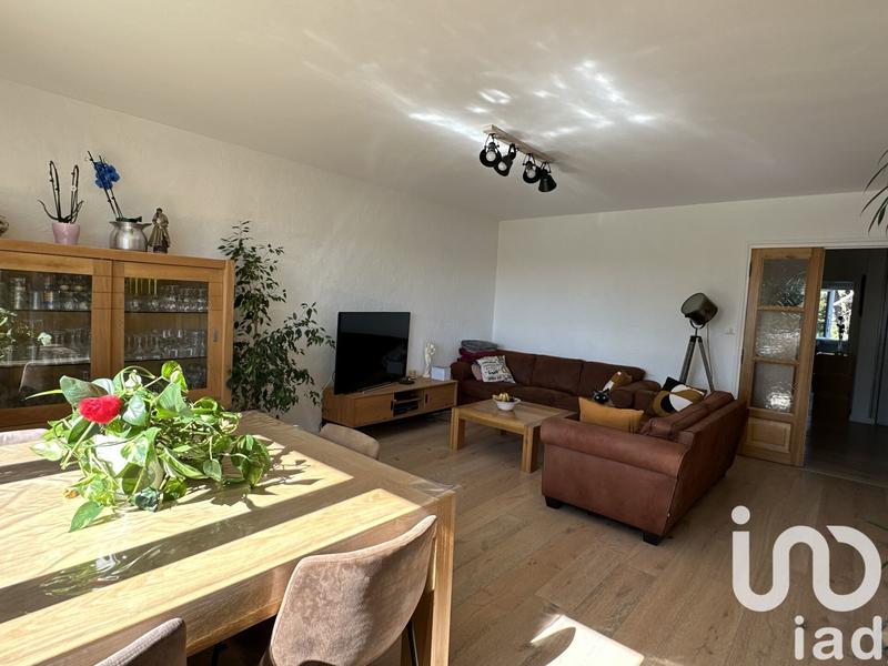 Appartement - 95 m² - 5 pièces