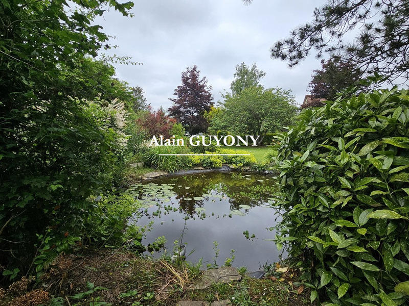 Maison contemporaine - 235 m² - 7 pièces