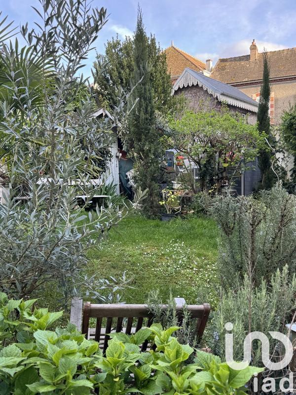 Maison - 184 m² - 8 pièces