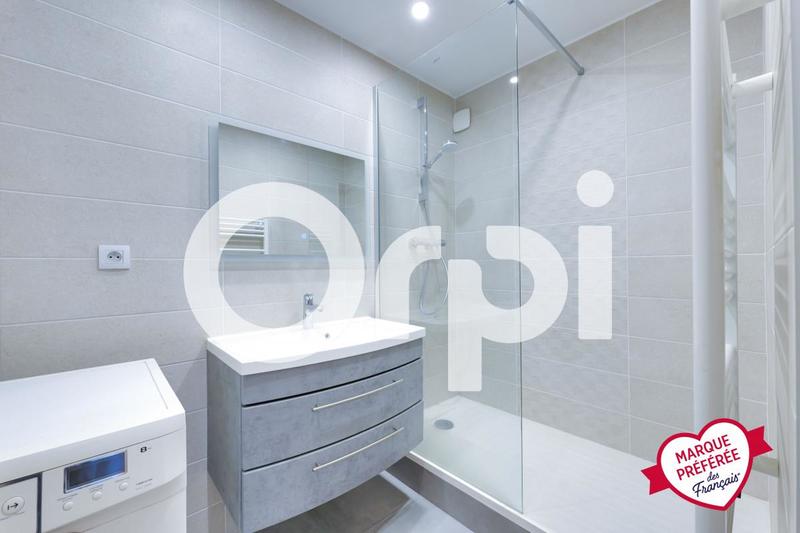 Appartement - 81 m² - 3 pièces