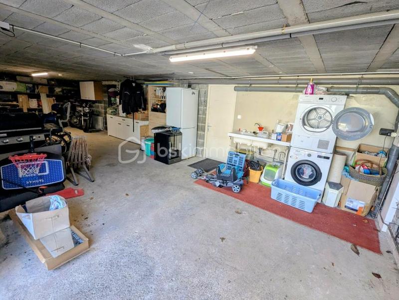 Maison - 147 m² - 6 pièces