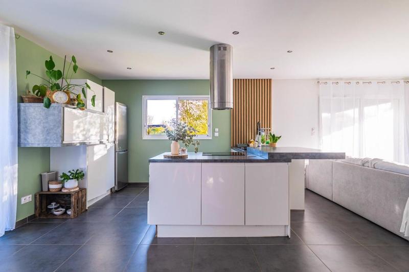 Maison traditionnelle - 115 m² - 5 pièces