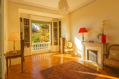 Villa - 210 m² - 7 pièces