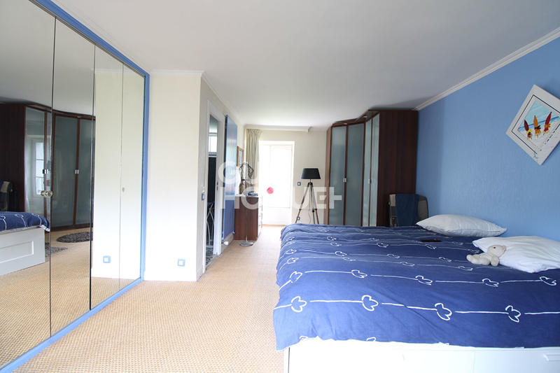 Maison - 271 m² - 7 pièces