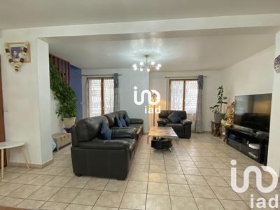 Maison - 137 m² - 6 pièces