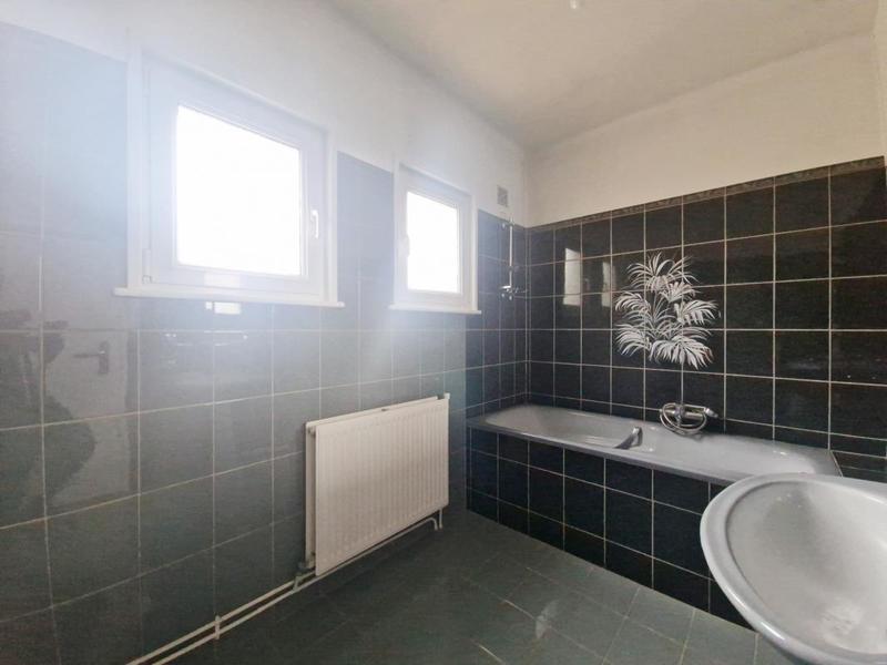 Maison - 112 m² - 6 pièces