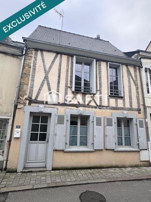 Maison - 95 m² - 6 pièces