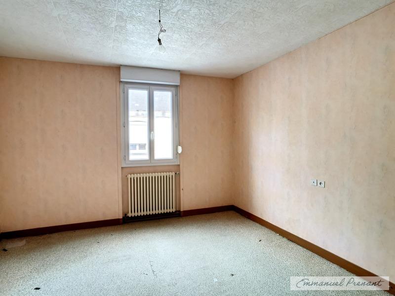 Local commercial - 242 m² - 7 pièces