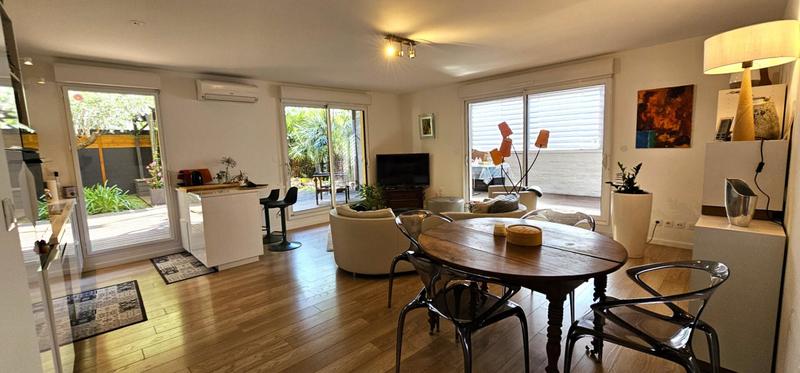 Appartement - 82 m² - 4 pièces