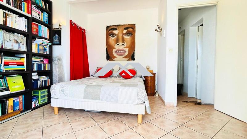 Maison - 186 m² - 7 pièces