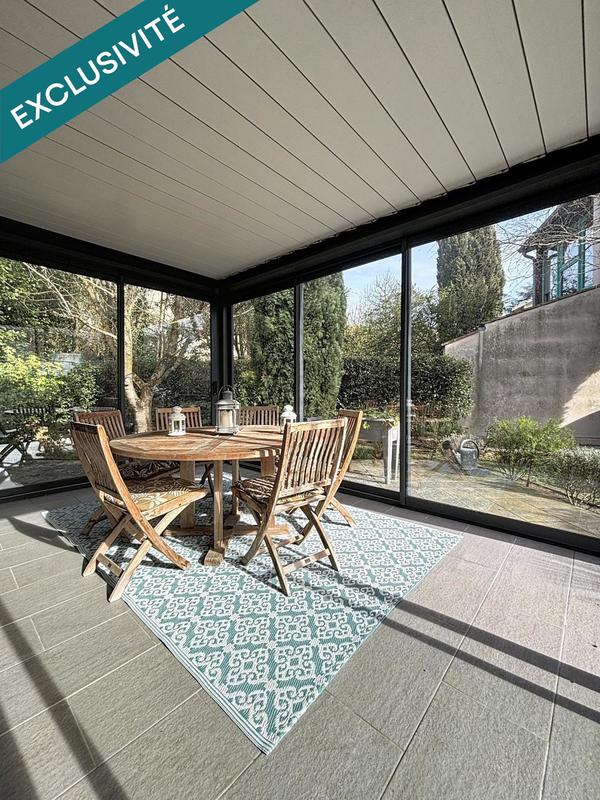 Maison - 96 m² - 4 pièces