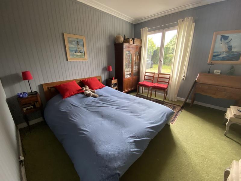 Maison - 242 m² - 10 pièces