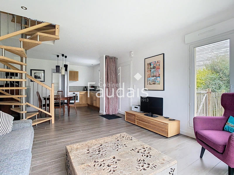 Triplex - 79 m² - 4 pièces