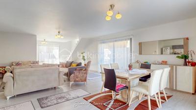 Maison - 137 m² - 4 pièces