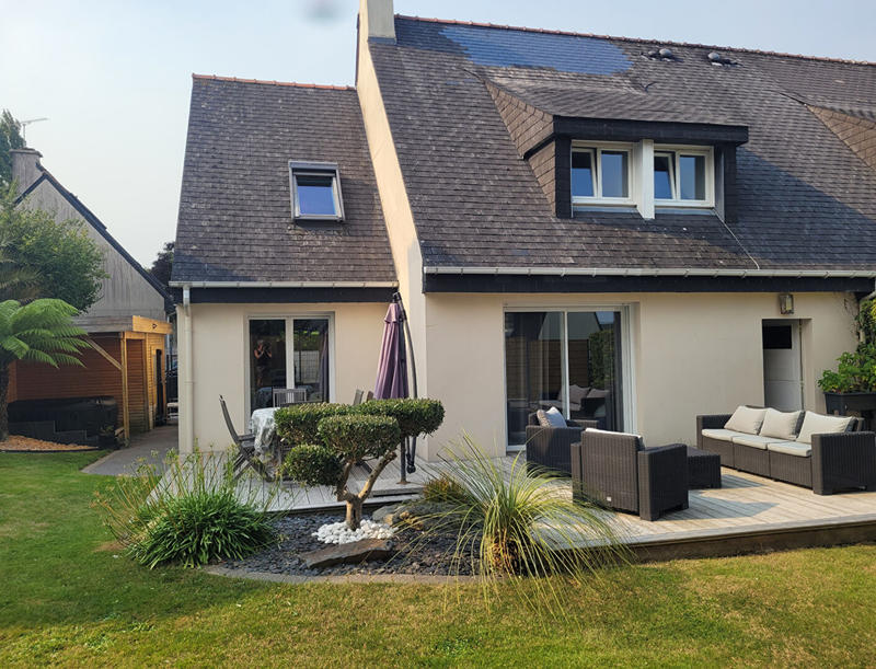 Maison - 103 m² - 5 pièces