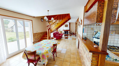 Maison - 87 m² - 4 pièces