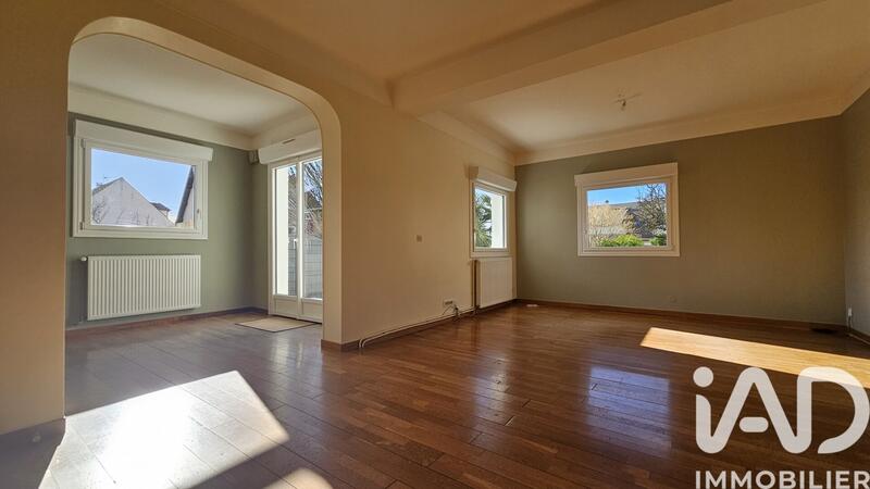 Maison - 150 m² - 6 pièces