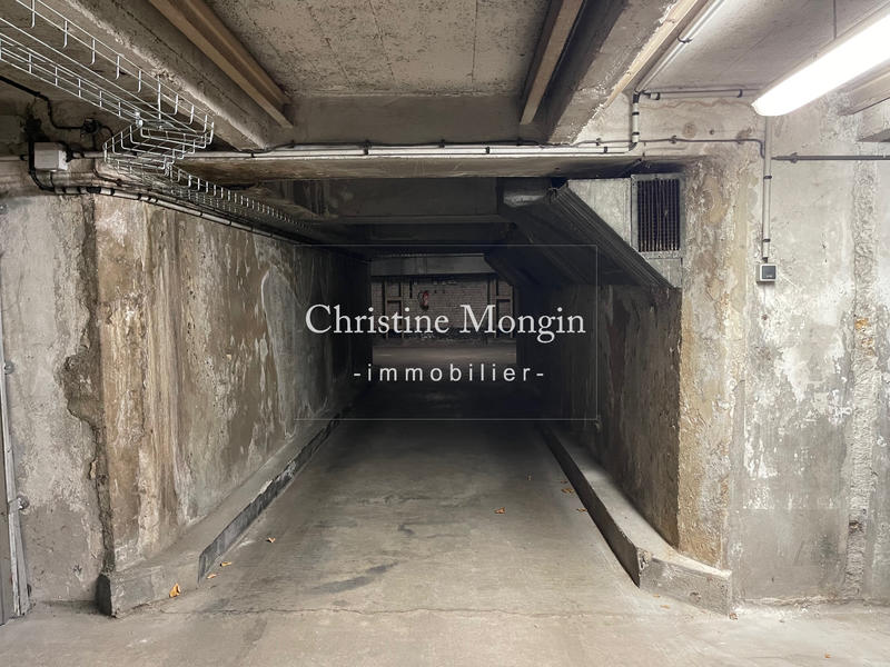 Parking / Garage - 26 m²