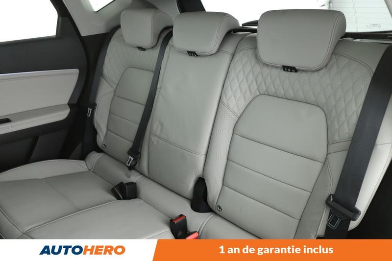 Renault Captur 1.6 E-Tech Plug-in Initiale Paris 160 ch